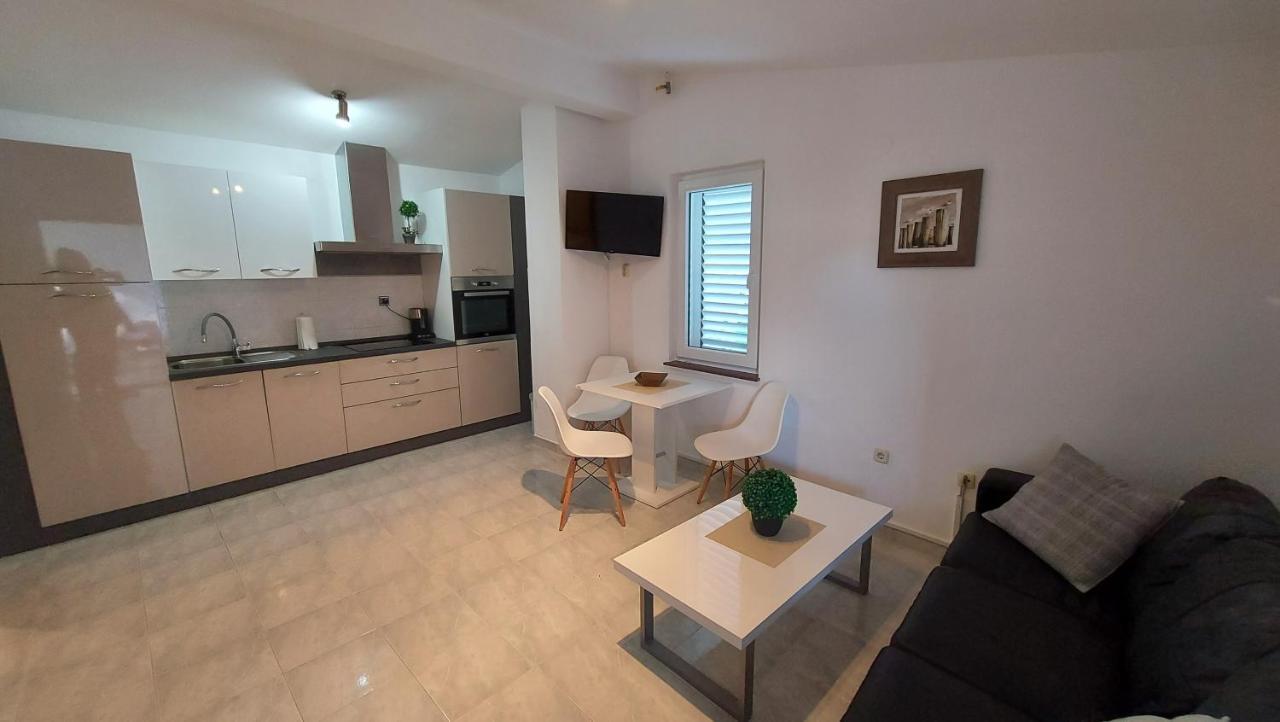 Soline Ada Apartment Pjescana Uvala Luaran gambar