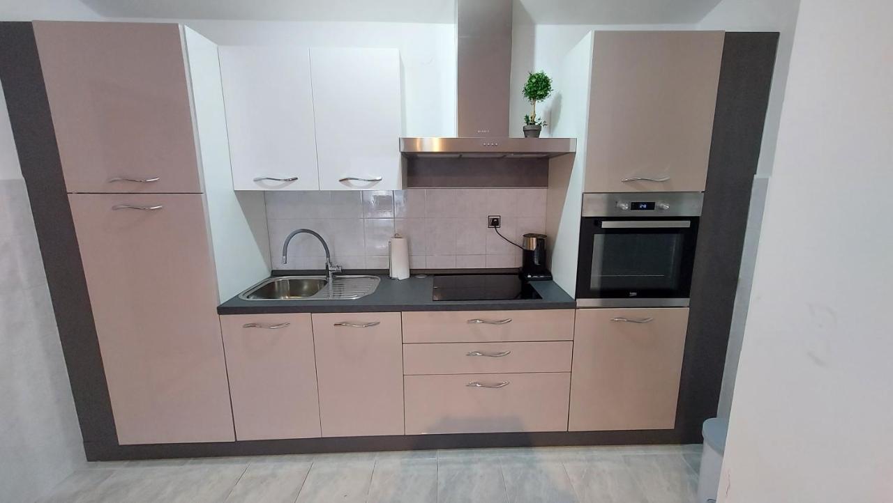 Soline Ada Apartment Pjescana Uvala Luaran gambar