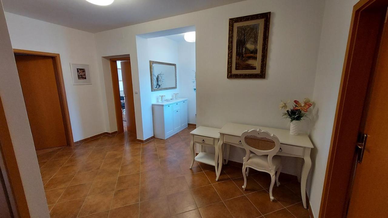Soline Ada Apartment Pjescana Uvala Luaran gambar