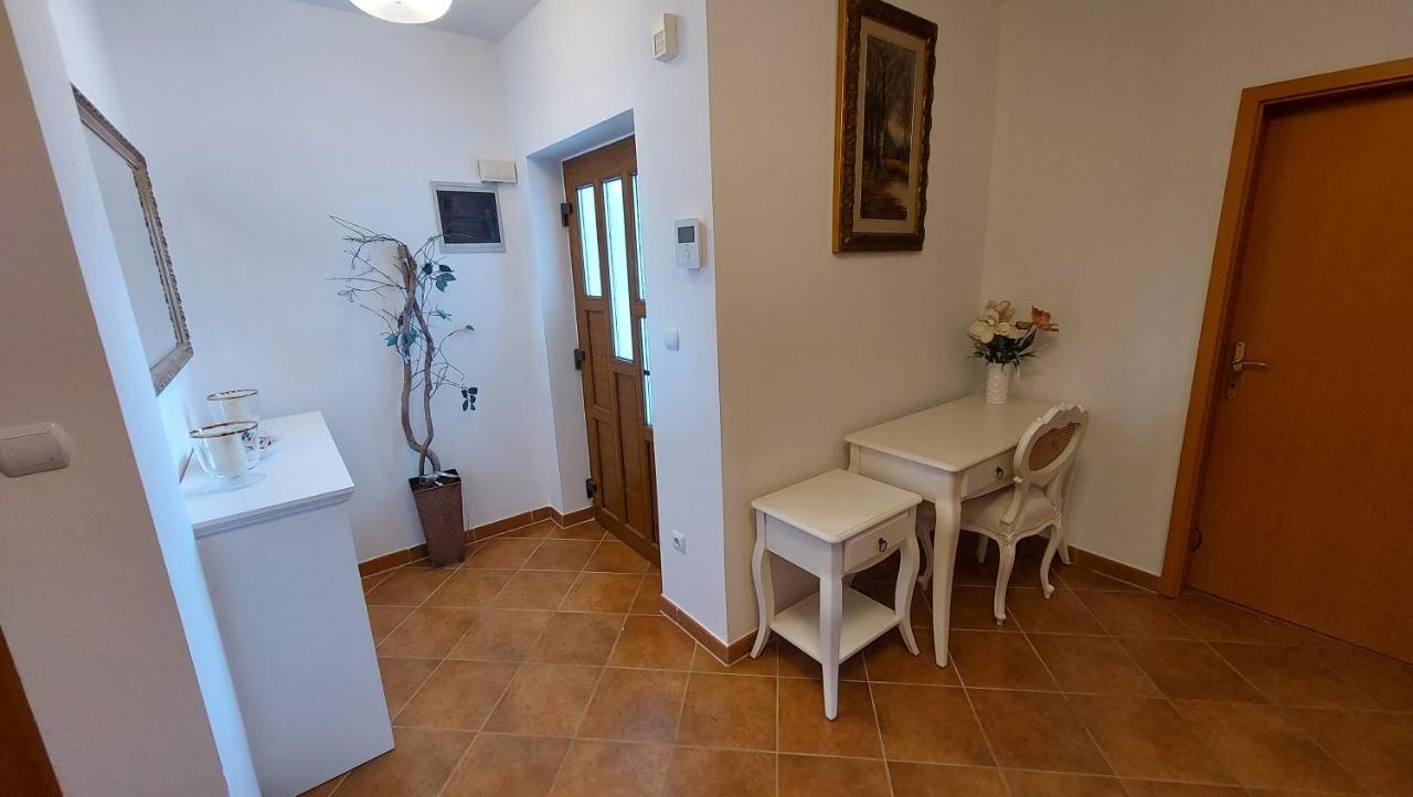 Soline Ada Apartment Pjescana Uvala Luaran gambar
