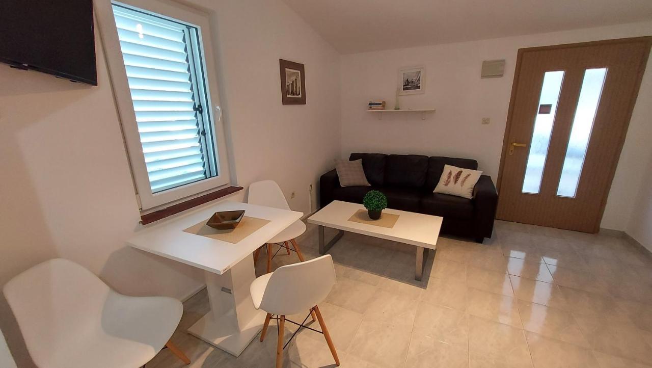 Soline Ada Apartment Pjescana Uvala Luaran gambar