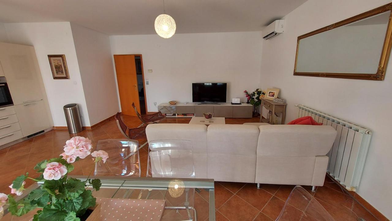 Soline Ada Apartment Pjescana Uvala Luaran gambar
