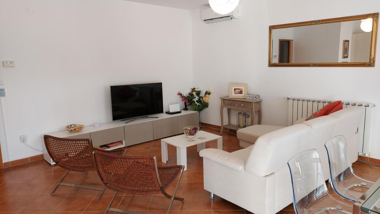 Soline Ada Apartment Pjescana Uvala Luaran gambar